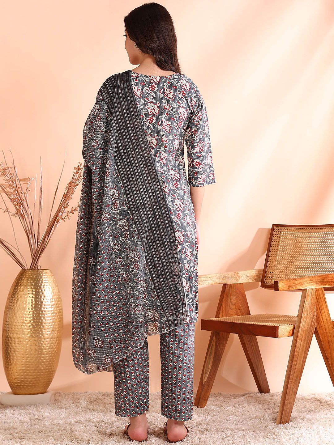 Dhiyona OD  Thread Work Pure Cotton Straight Kurta with Trousers & Dupatta
