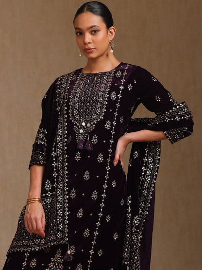 Dhiyona SO Women's Ethnic Motifs Printed Round Neck Straight Velvet Kurta With Trousers & Dupatta
