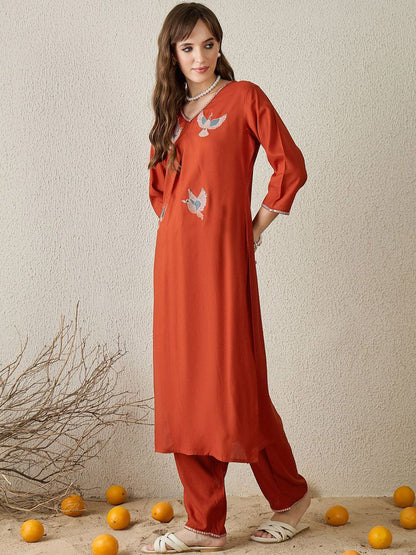 Dhiyona IE Embroidered V-Neck Tunic With Trousers