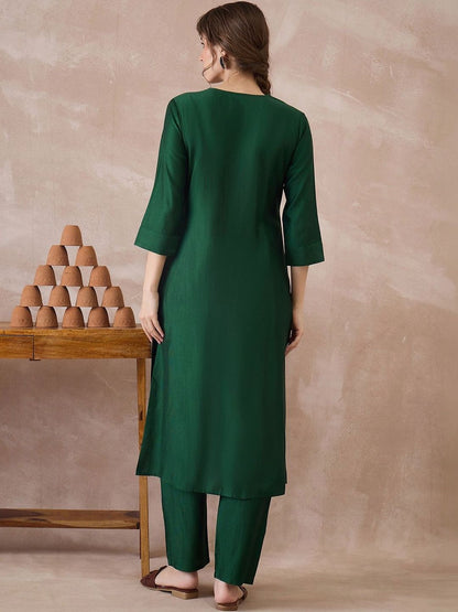 Women Regular Liva Kurta with Trousers