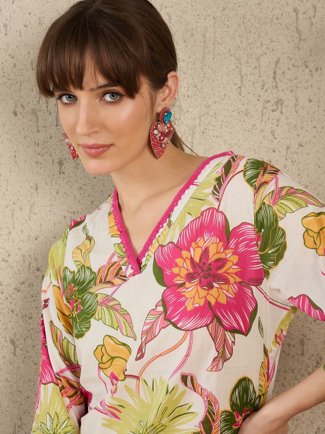 Women Floral Printed Regular Pure Cotton Kurta with Trousers