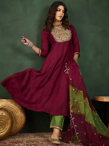 Dhiyona SN Women's Embroidered A-Line Kurta Sets