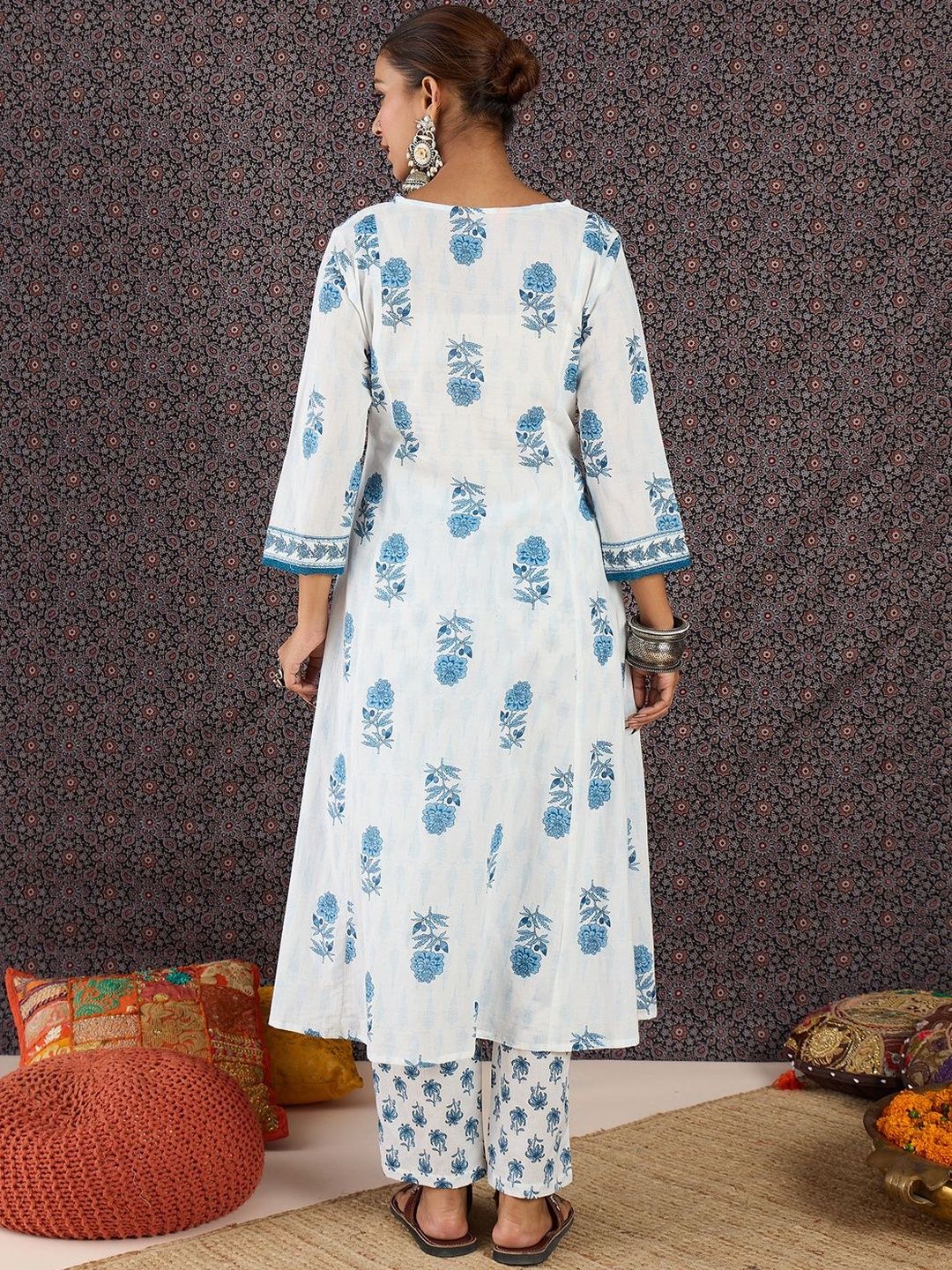 Dhiyona IE Printed V-Neck Three-Quarter Sleeves Pure Cotton Tunic And Trousers