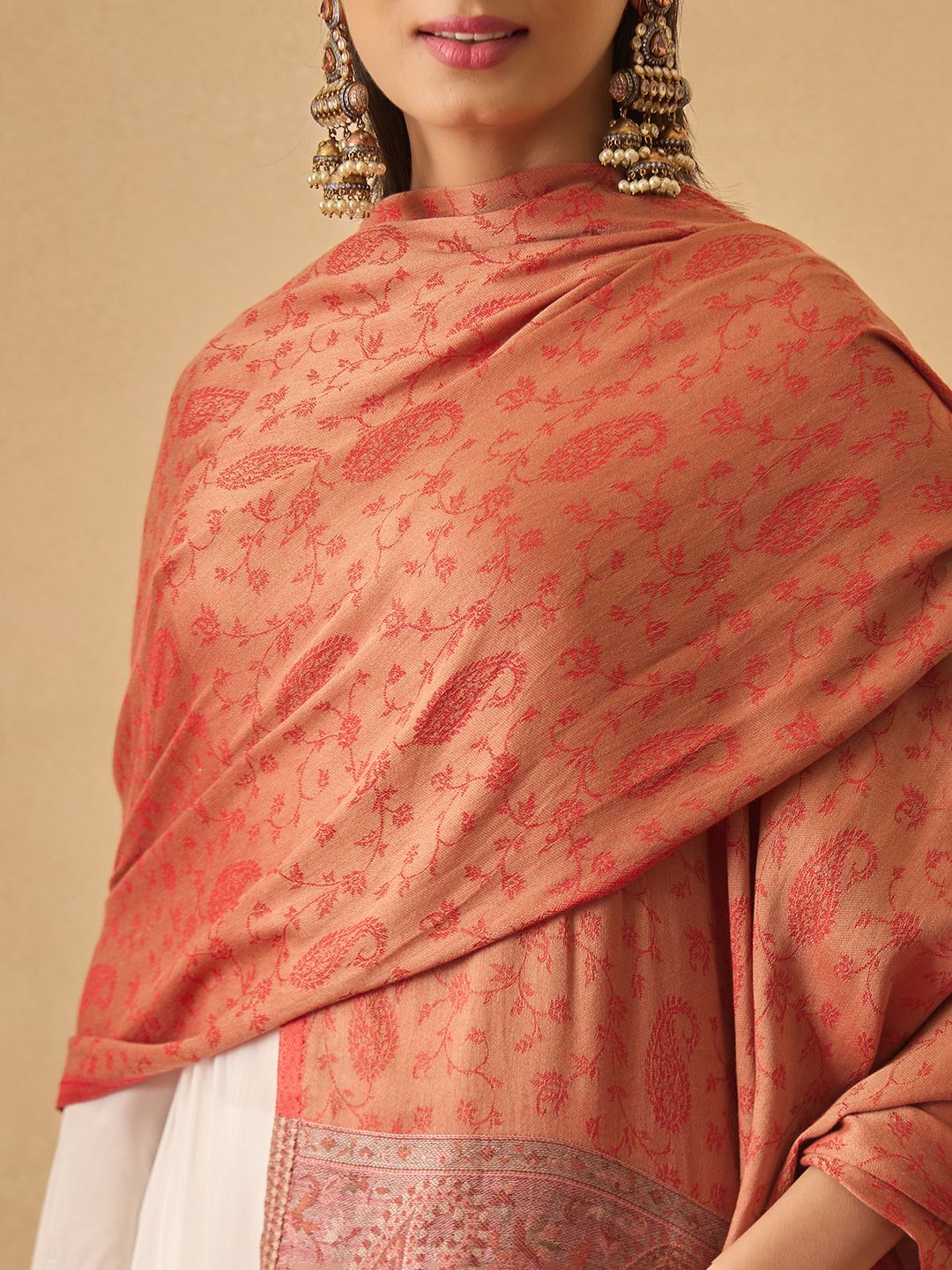 Dhiyona PA Paisley Woven Design Woollen Shawl