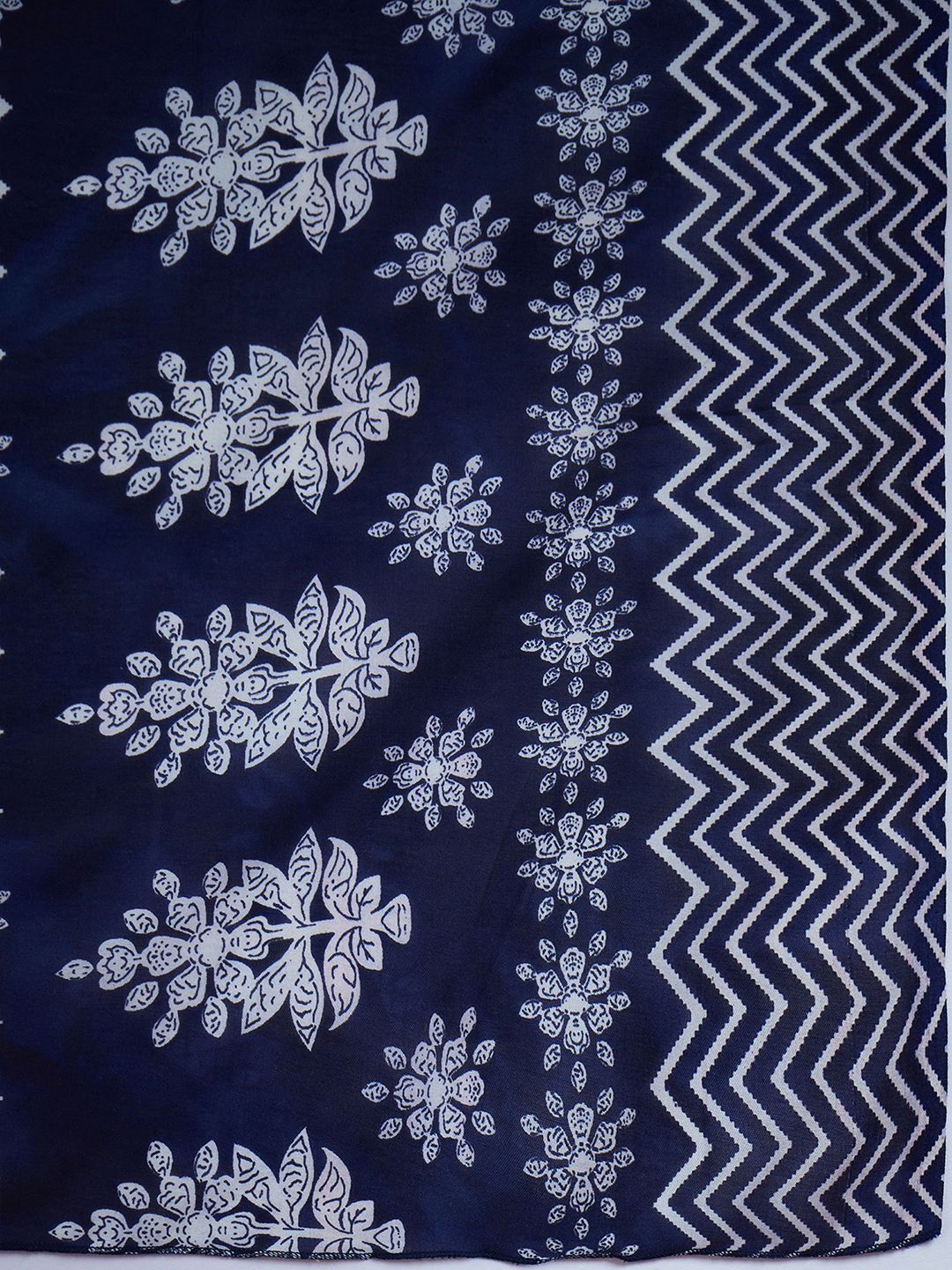 Ethnic Motifs Printed Thread Work Straight Kurta With Trousers & Dupatta