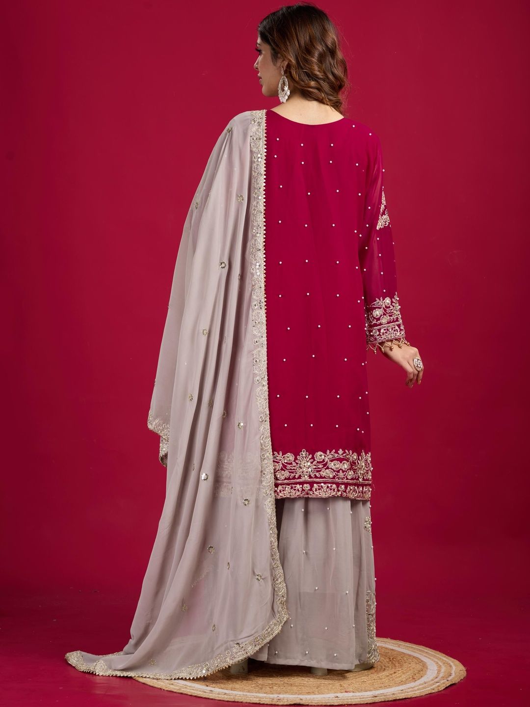 Dhiyona KL Women Ethnic Motifs Embroidered Regular Kurta with Sharara & With Dupatta