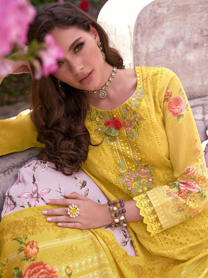 Women Floral Embroidered Thread Work Kurta with Trousers & With Dupatta