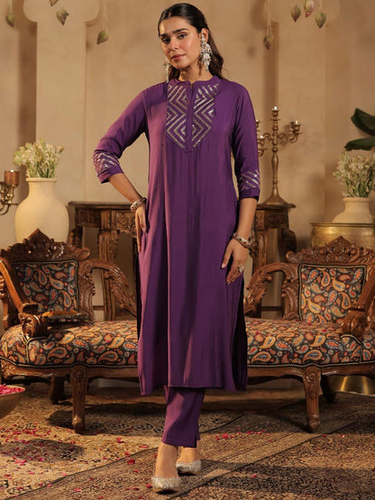 Dhiyona IE Women Embroidered Straight Kurta & Trouser Co-Ord Set