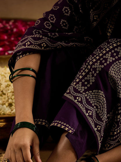 Floral Printed Pure Cotton Straight Kurta With Trousers & Dupatta