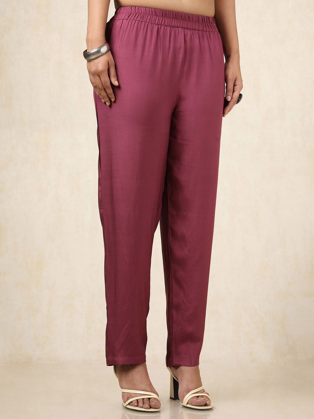 Dhiyona SO Women's Women Ethnic Motifs Printed Regular Pure Cotton Kurta with Trousers & With Dupatta