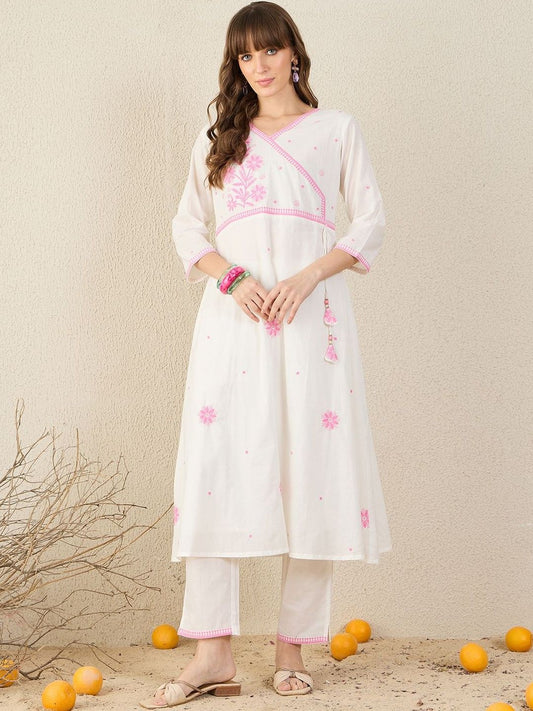 Women Floral Embroidered Cotton A-Line Kurta with Trousers