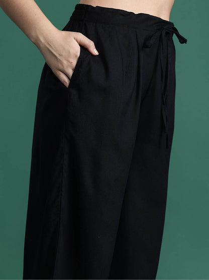 Dhiyona IE Embroidered Three-Quarter Sleeves A-Line Tunic With Palazzo