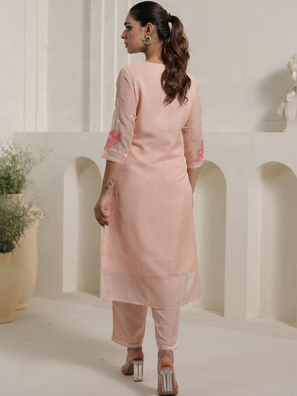 Women Floral Embroidered Regular Thread Work Kurta with Trousers & With Dupatta