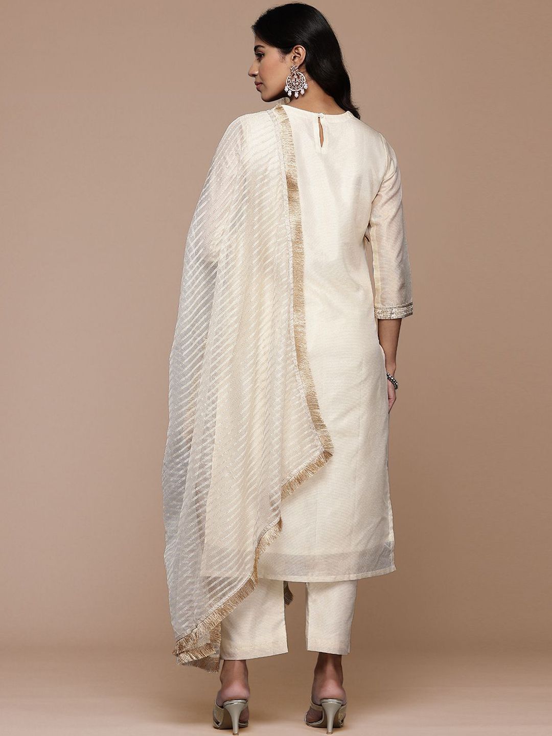 Dhiyona PD Women Women Ethnic Motifs Embroidered Straight Kurta With Trouser & Dupatta
