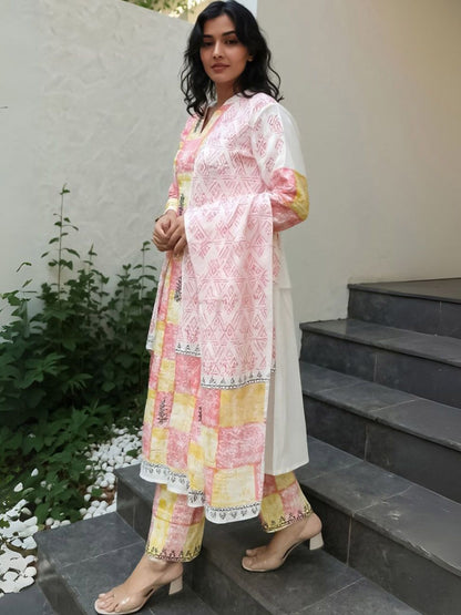 Women Checked Pure Cotton Kurta with Palazzo & Dupatta