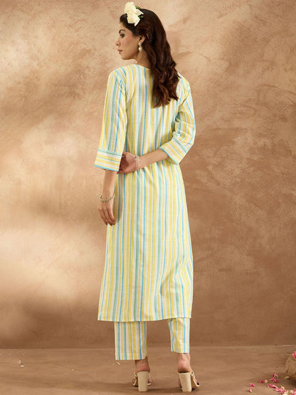 Dhiyona IE Women Floral Embroidered Regular Thread Work Pure Cotton Kurta with Trousers