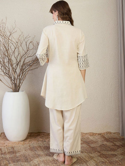Women Ethnic Motifs Embroidered Regular Thread Work Kurta with Trousers