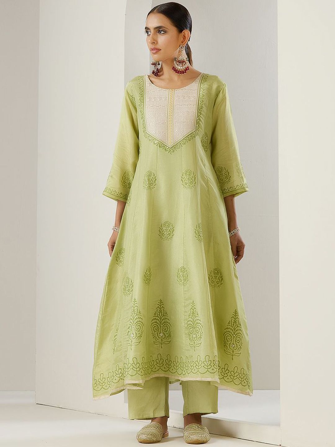 Dhiyona IS Women's Green Ethnic Motifs Embroidered Chanderi Silk Anarkali Kurta With Trousers & Dupatta