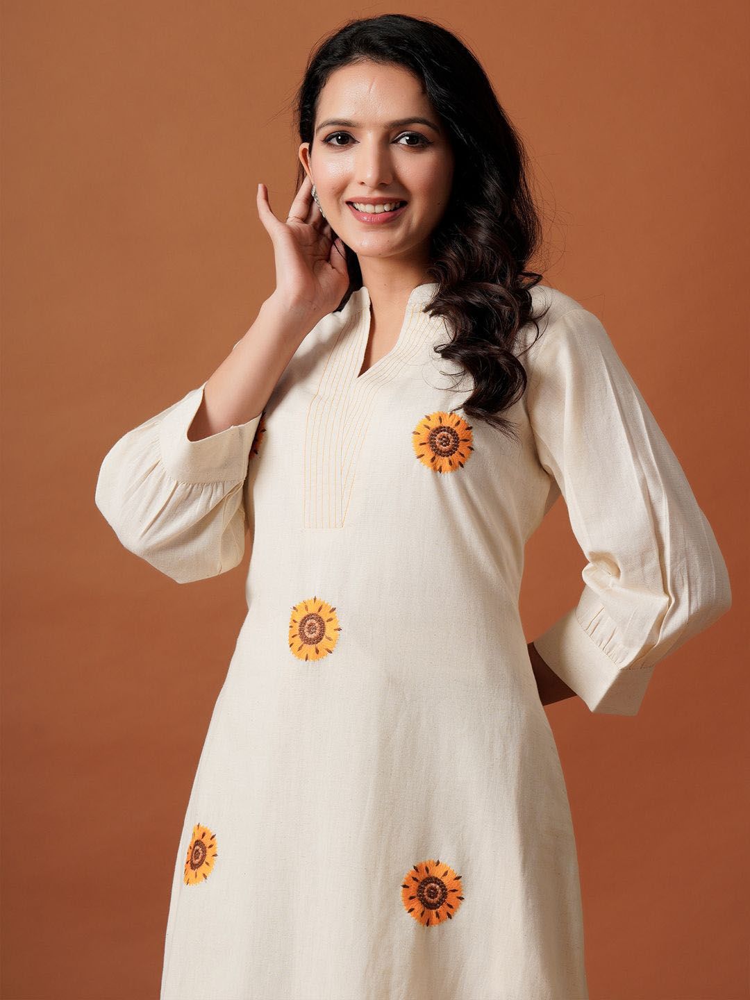 Dhiyona IE Embroidered Mandarin Collar Pure Cotton A-Line Top With Trousers