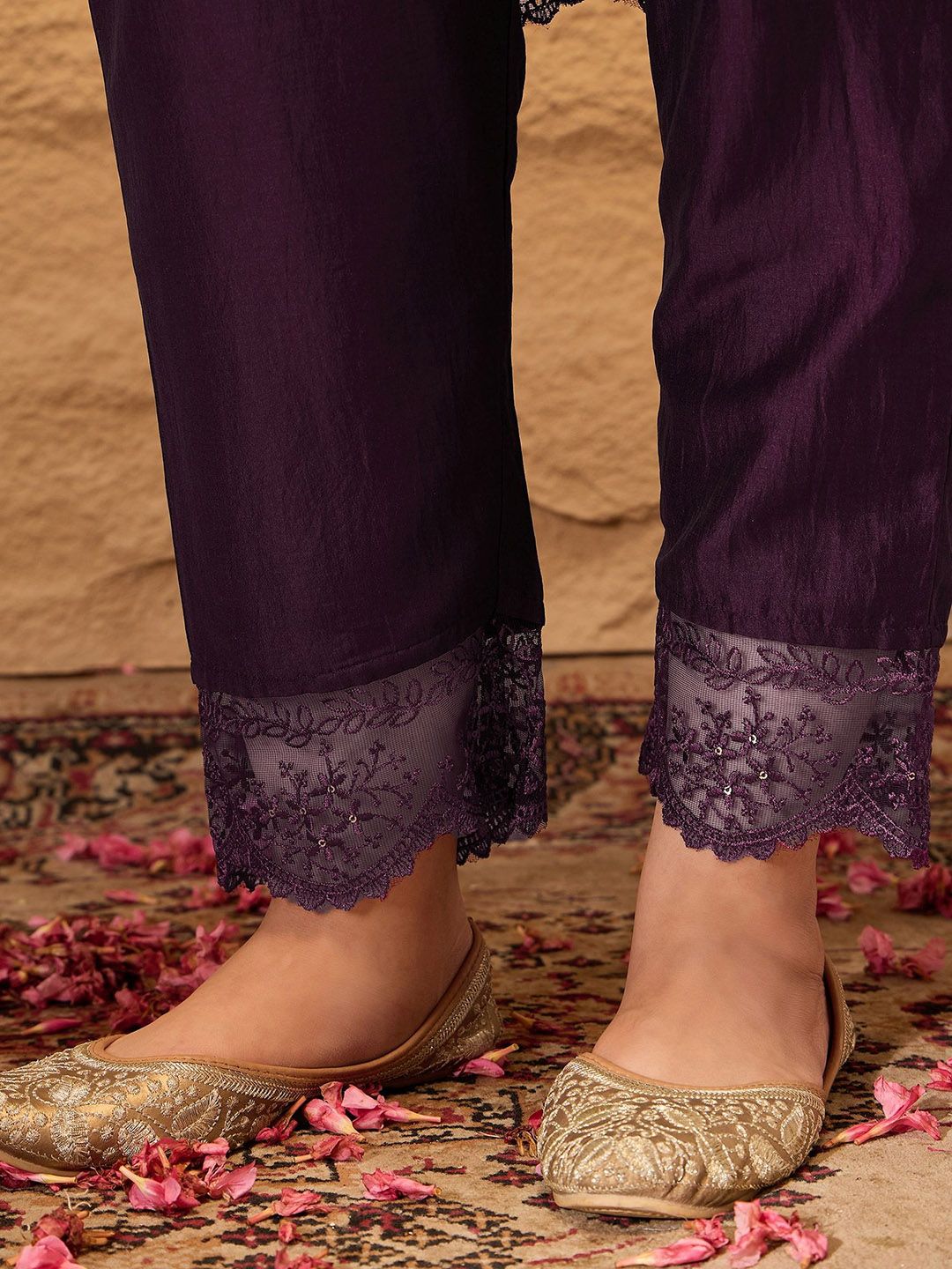 Dhiyona IN Floral Embroidered A-Line Kurta with Trousers & Dupatta