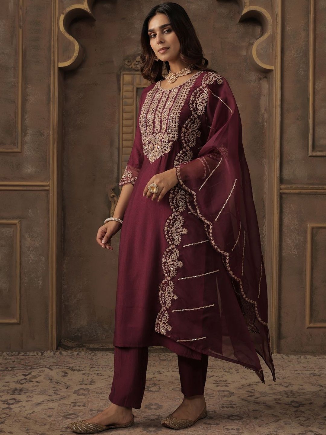 Women Ethnic Motifs Embroidered Kurta with Trousers & Dupatta