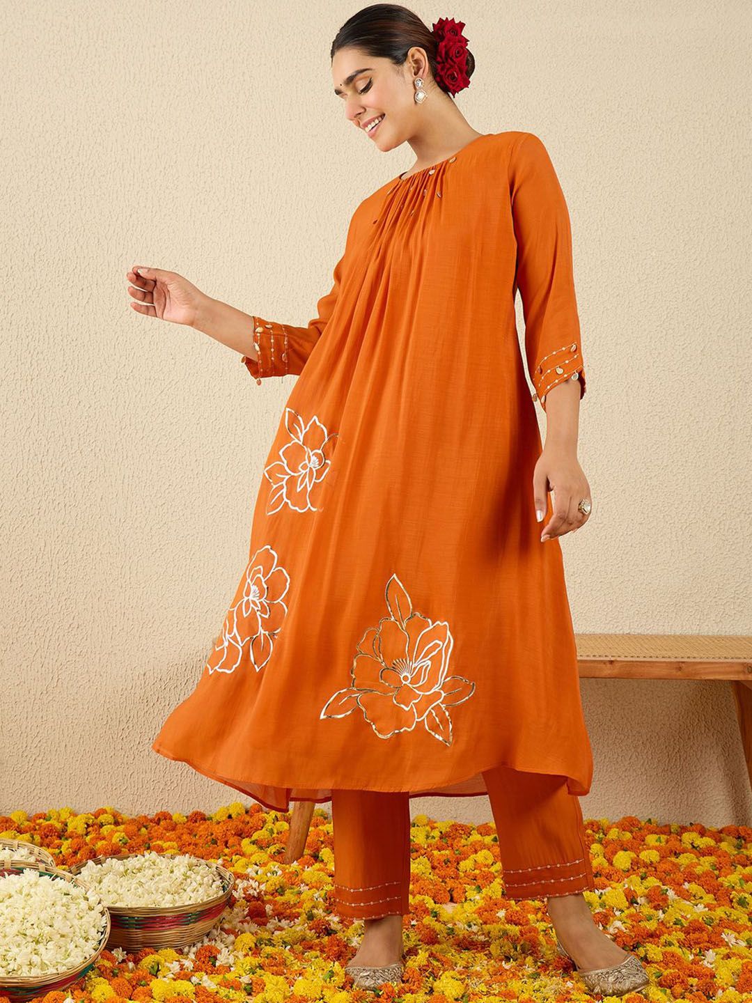 Dhiyona IE Floral Embroidered Round Neck A-Line Tunic With Trousers