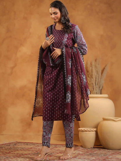 Women Ethnic Motifs Printed Regular Thread Work Pure Cotton Kurta with Trousers & With Dupatta