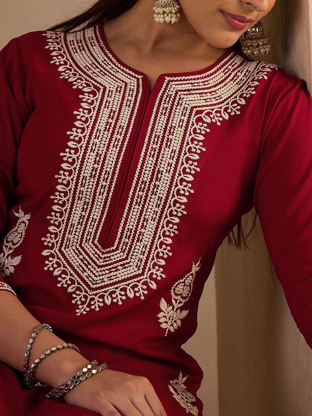 Dhiyona IE Women's Women Ethnic Motifs Printed Kurta with Trousers