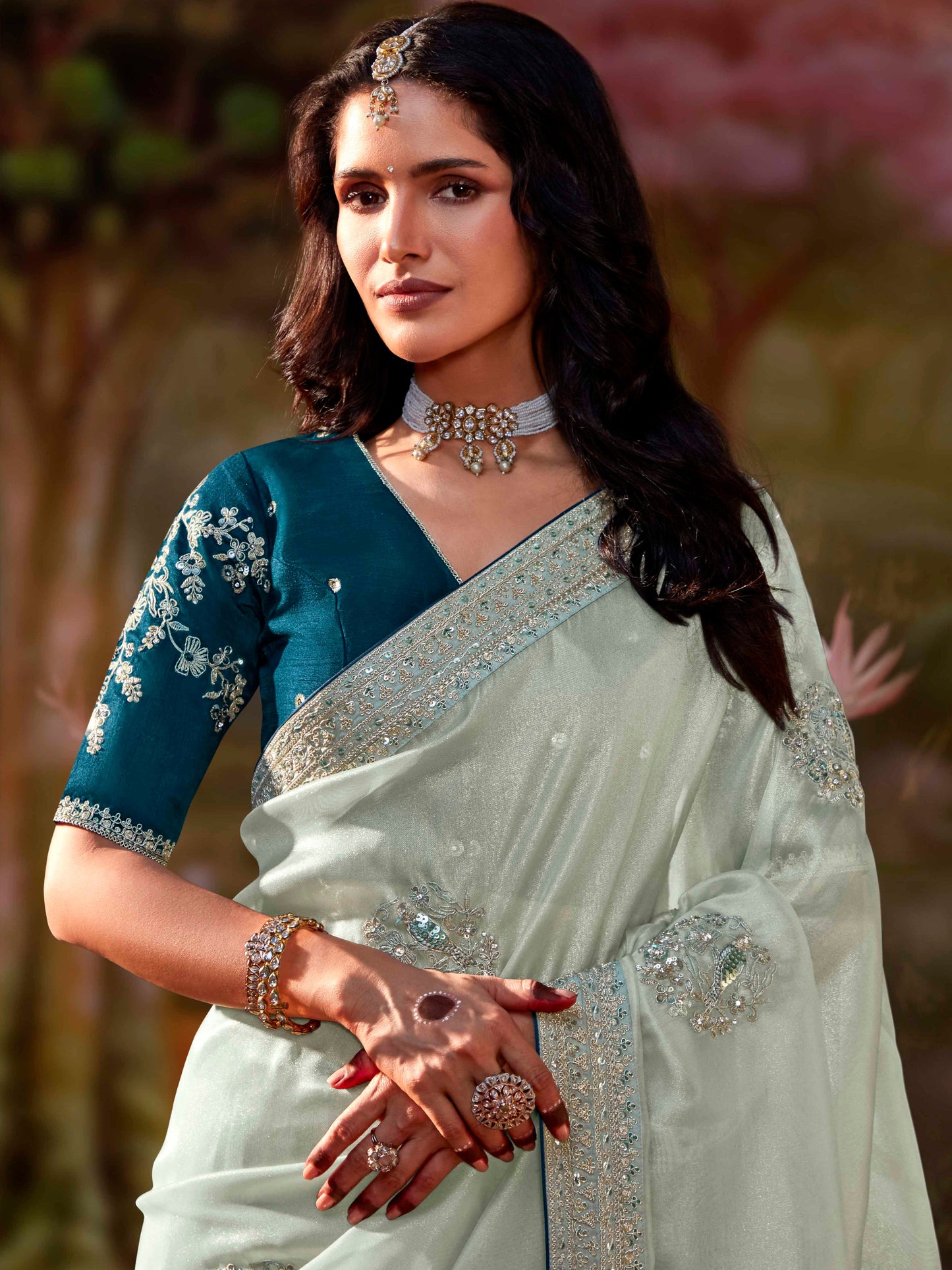 Dhiyona KM Women Sea Green Glass Tissue Organza Saree