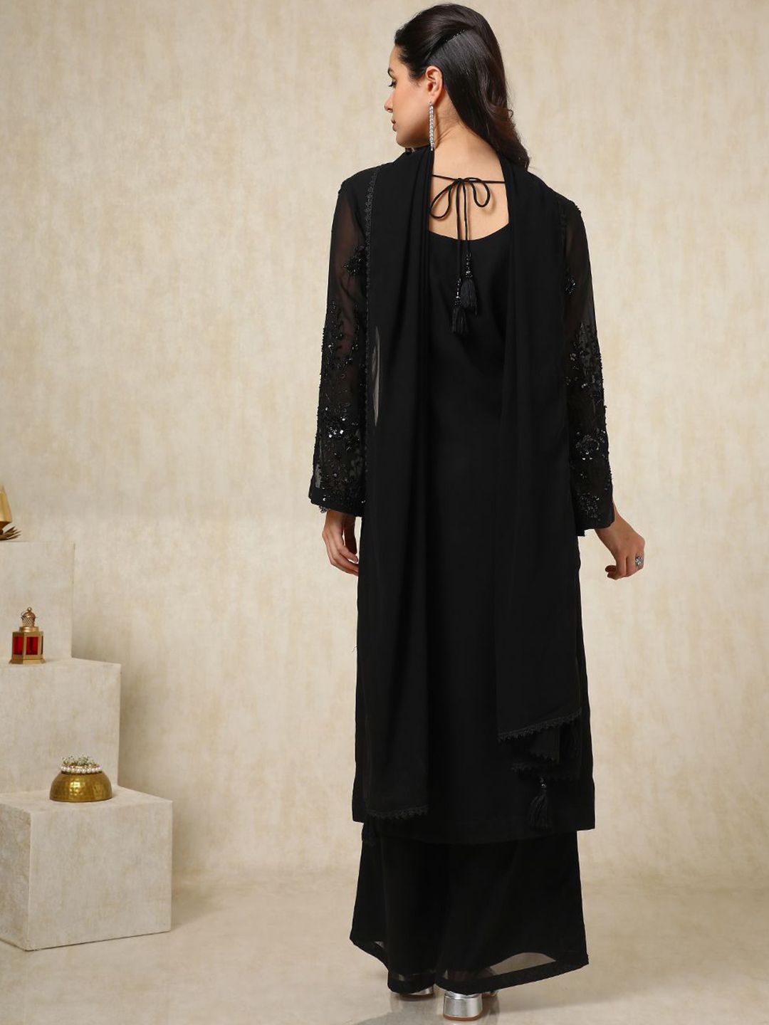 Dhiyona SO Women's Floral Embroidered Beads & Stones Straight Kurta with Palazzos & Dupatta