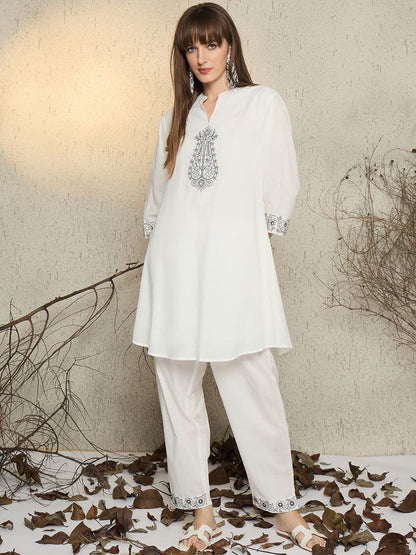 Dhiyona IE Women Embroidered Mandarin Collar Cotton Top and Trousers Co-Ords