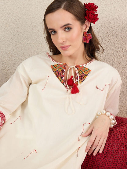Women Ethnic Motifs Embroidered Regular Thread Work Pure Cotton Kurta with Trousers