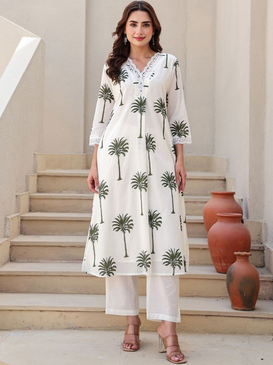 Women Ethnic Motifs Printed Cotton A-Line Kurta with Trousers