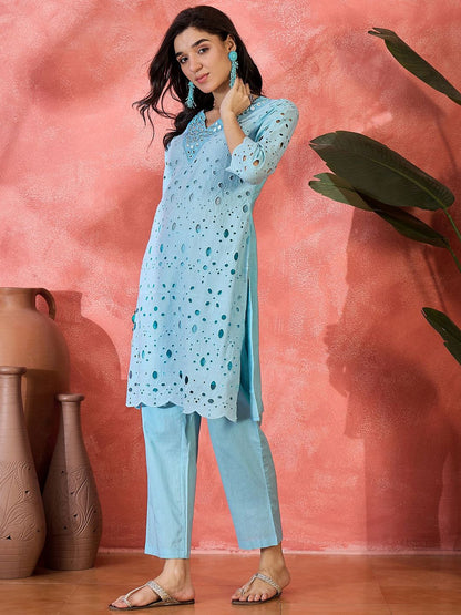 Dhiyona SN Women's Self Design Pure Cotton V Neck Straight Kurta With Trouser