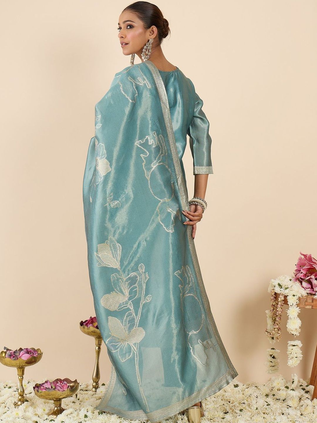 Women Regular Kurta with Trousers & With Dupatta