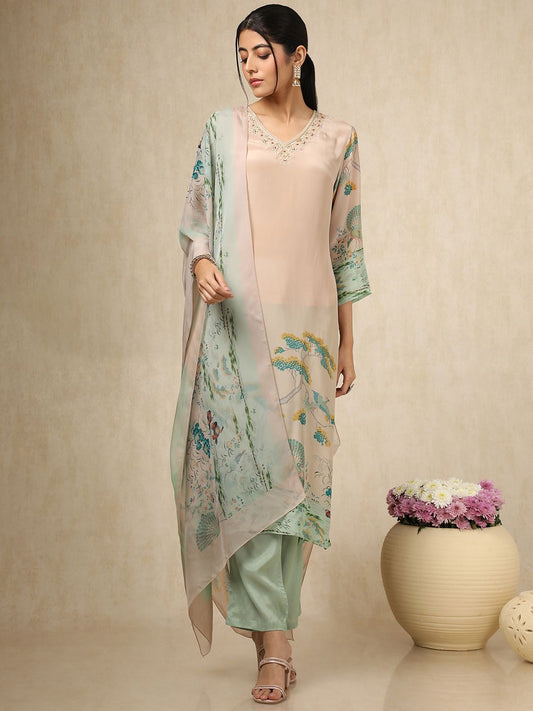 Dhiyona SO Women's Women Floral Printed Regular Beads and Stones Silk Crepe Kurta with Trousers & With Dupatta