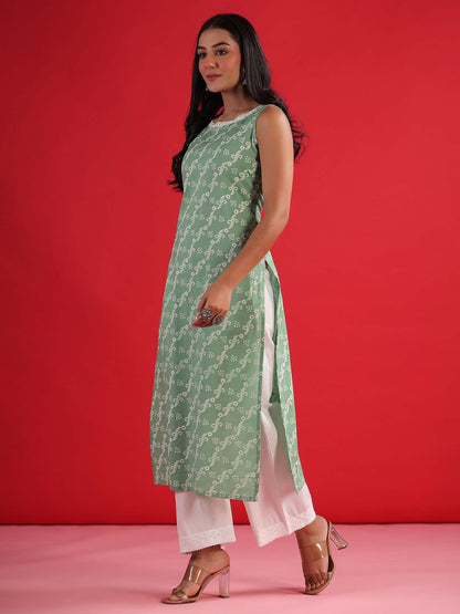 Dhiyona IE Ethnic Motifs Embroidered Sleeveless Cotton Kurta