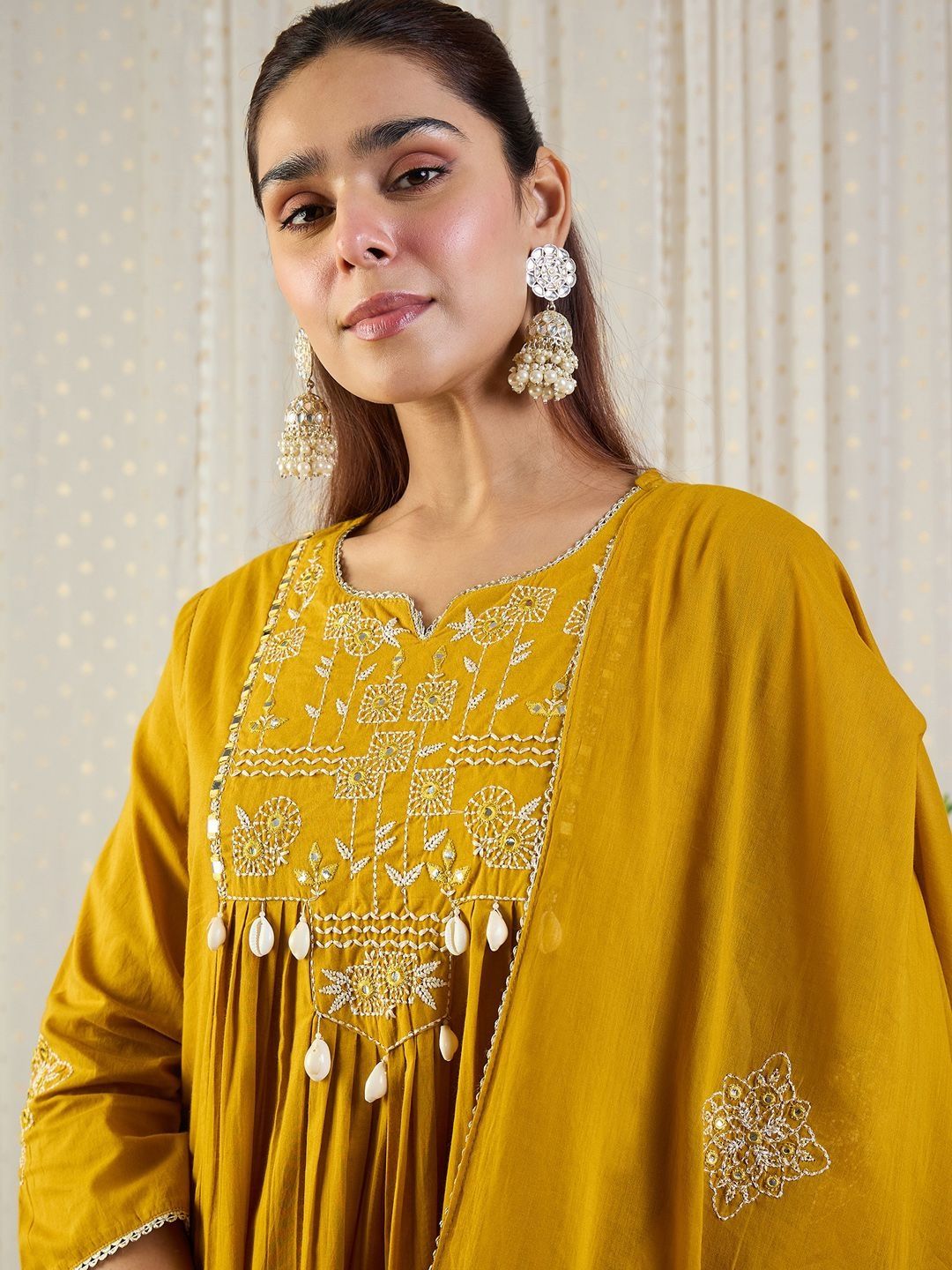 Ethnic Motifs Embroidered Thread Work Pure Cotton Kurta With Trousers & Dupatta