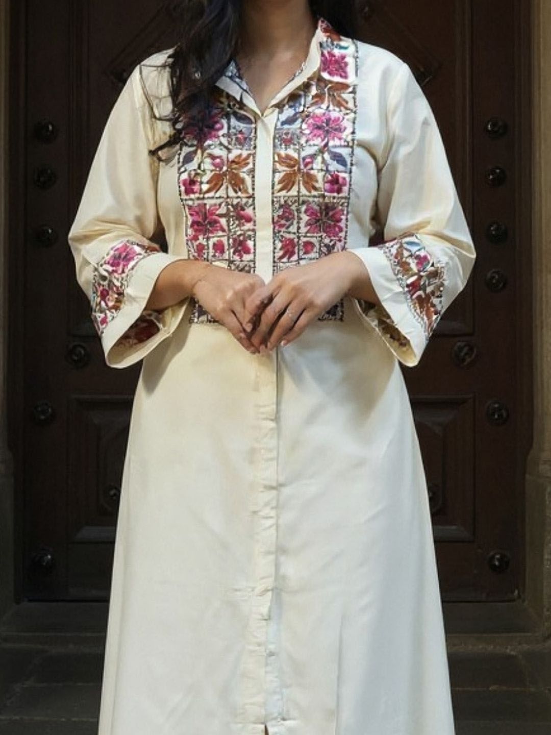 Women Floral Embroidered Regular Thread Work Kurta With Patiala