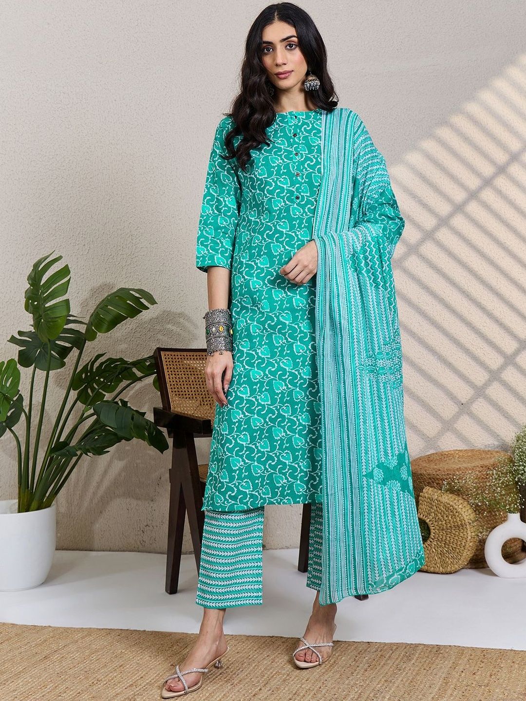 Dhiyona IE Women Ethnic Motifs Printed Pure Cotton Kurta with Trousers & Dupatta