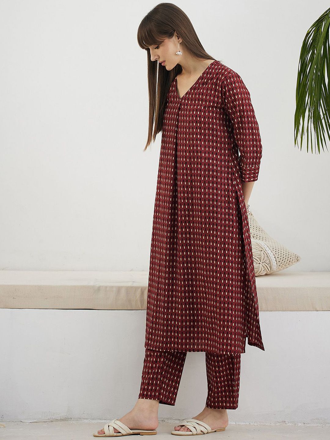 Abstract Printed Screen Technique Pure Cotton Kurta With Trousers