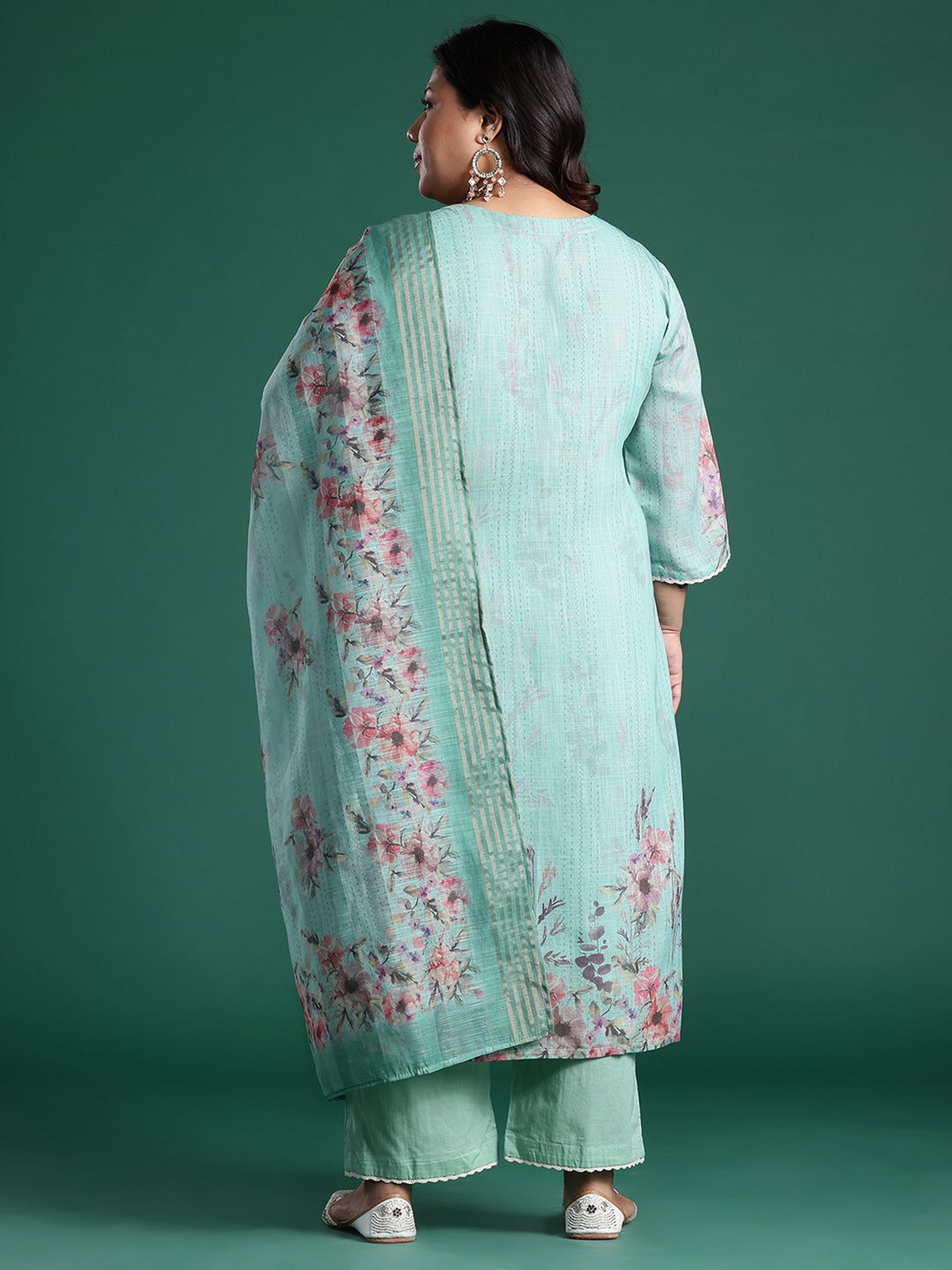 Plus Size Floral Print Regular Thread Work Kurta with Palazzos & Dupatta