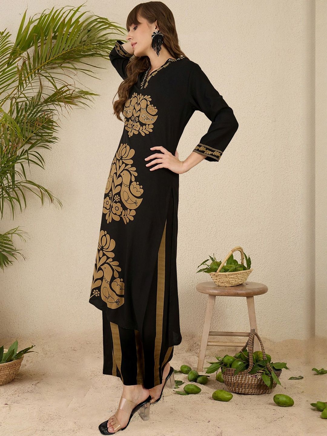 Ethnic Motifs Printed Mandarin Collar A-Line Kurta With Palazzos