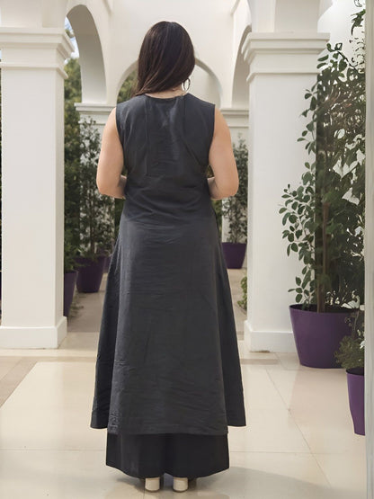 Women Ethnic Motifs Embroidered Cotton A-Line Kurta with Palazzos