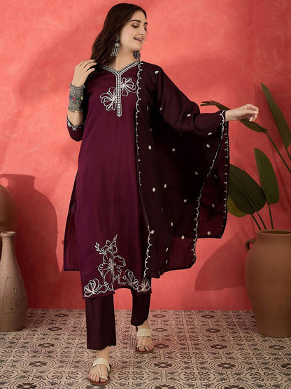 Dhiyona SN Women's Embroidered V-Neck Kurta With Trousers & Scalped Dupatta