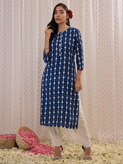 Dhiyona IE Geometric Printed Round Neck Straight Kurta