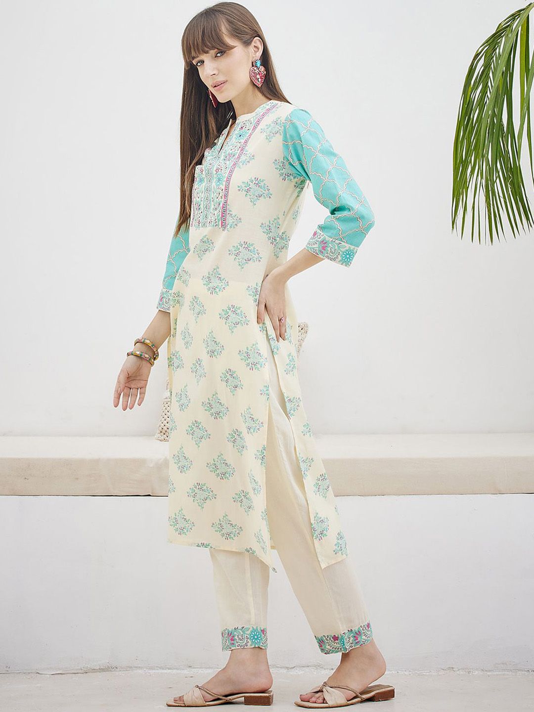 Ethnic Motifs Printed Straight Thread Work Pure Cotton Kurta With Trouser