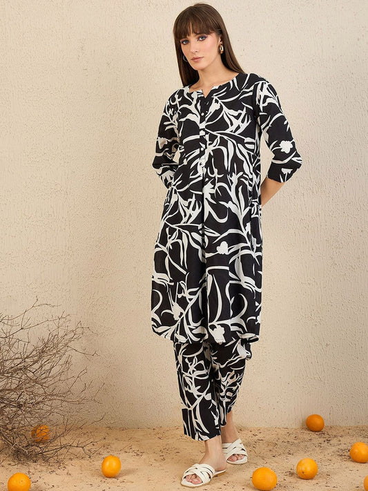 Dhiyona IE Women Floral Printed Regular Pure Cotton Kurta with Trousers