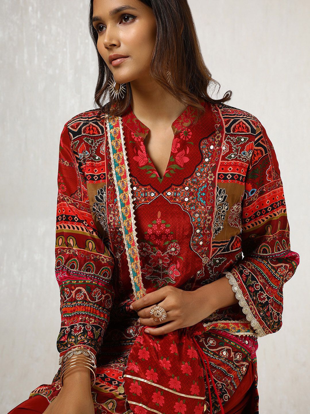 Dhiyona SO Women's Women Ethnic Motifs Printed Regular Sequinned Kurta with Dhoti Pants