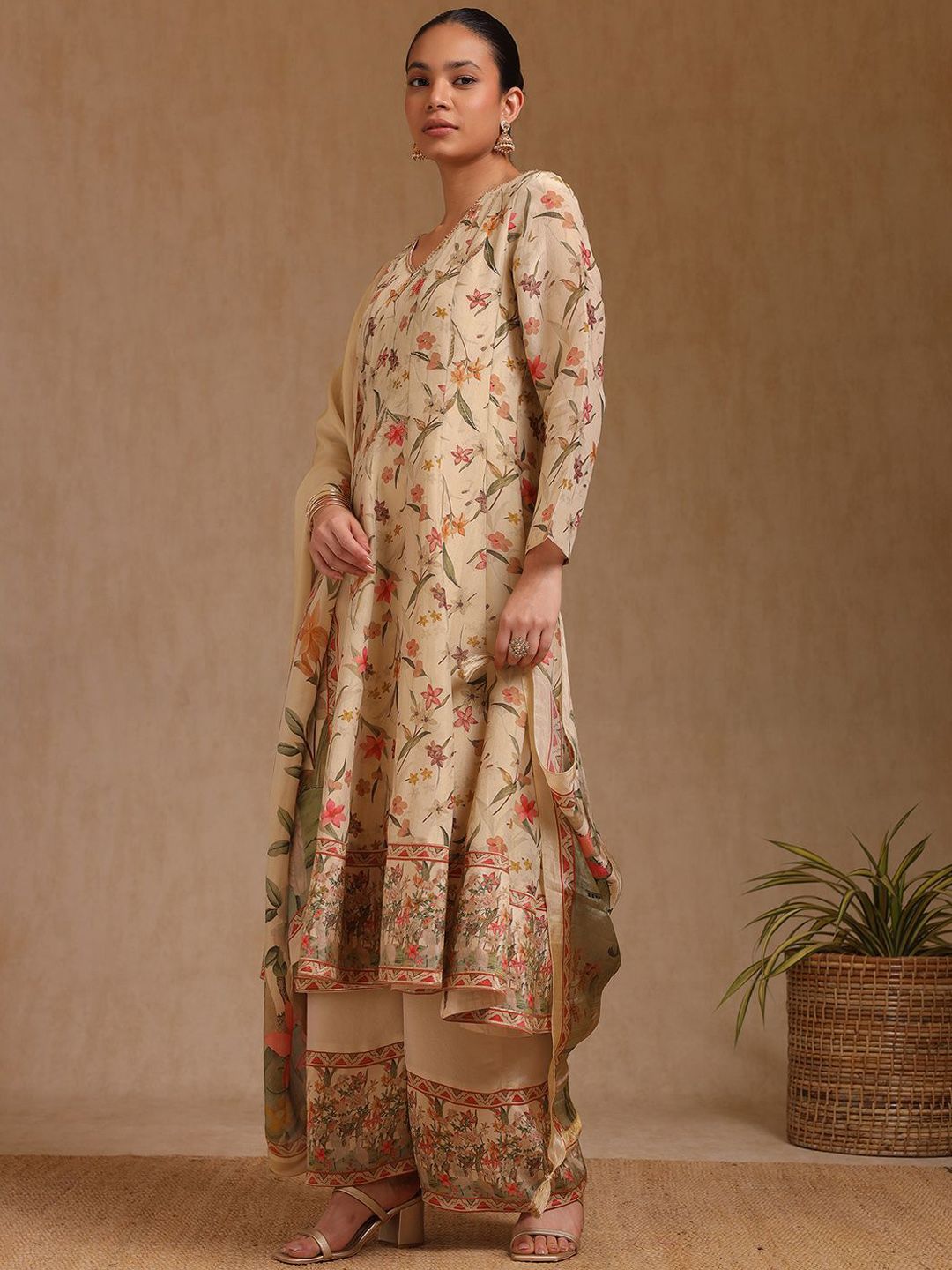 Dhiyona SO Women's Women Floral Embroidered Regular Beads and Stones Kurta with Palazzos & With Dupatta